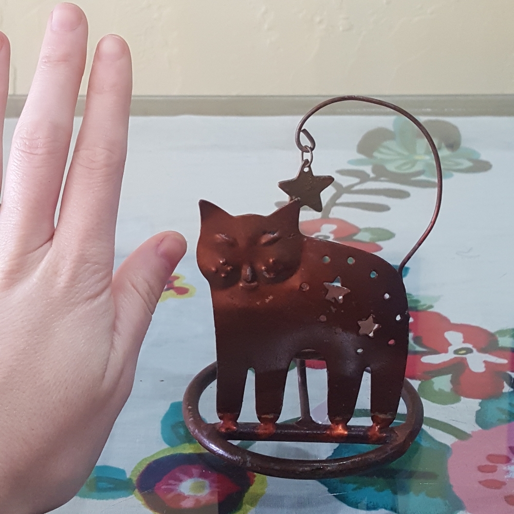 Adorable Shabby Chic Kitschy Cat Candle Holder